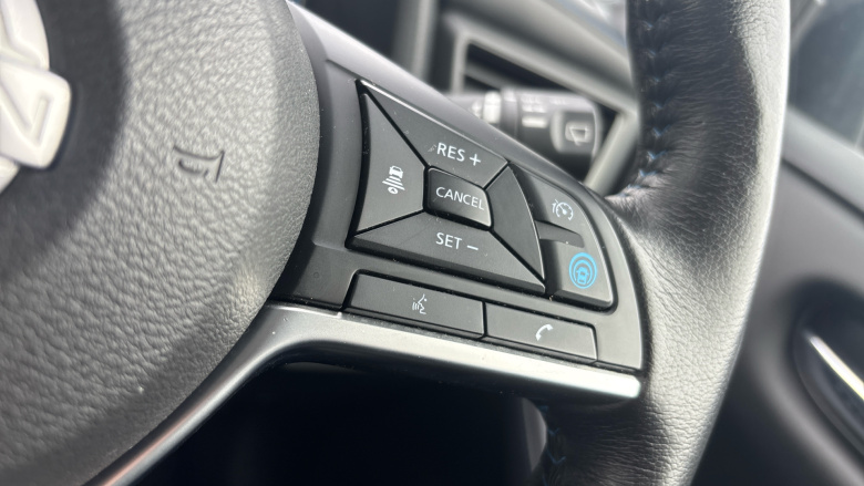 Nissan LEAF 160kW e+ Tekna 59kWh 5dr Auto Electric Hatchback